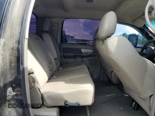 2007 Dodge 3500 SLT z VIN 3D7ML49C27G748810, wystawiony jako Copart lot #56492945 z przebiegiem 256 317 mil mil oraz Tytuł czysty. Historia ofert i sprzedaży dostępna na DreamBid. Obrazek 11.