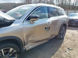 2023 Infiniti QX60 Luxe with VIN 5N1DL1FR5PC359109, listed as a IAAI auction lot 41236821 with 30,386 mi miles and . Bid and sale history available at DreamBid. Image 6.