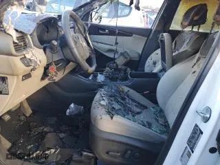 2017 Kia Sorento LX with VIN 5XYPGDA37HG322618, listed as a Copart auction lot 85952454 with NaN miles and Salvage Title. Bid and sale history available at carsss.com. Image 7.