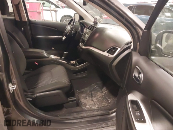 2020 Dodge Journey SE Value with VIN 3C4PDCAB7LT261279, listed as a IAAI auction lot 41564096 with 67,388 mi miles and . Bid and sale history available at DreamBid. Image 5.