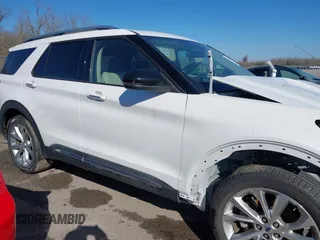 2021 Ford Explorer Platinum with VIN 1FM5K8HCXMGA11853, listed as a IAAI auction lot 41571946 with 37,193 mi miles. Bid and sale history available at carsss.com. Image 14.