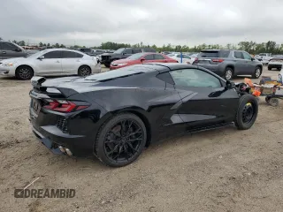 2023 Chevrolet Corvette 1LT z VIN 1G1YA2D49P5112486, wystawiony jako Copart lot #51111465 z przebiegiem 16 836 mil mil oraz Szkoda całkowita • Salvage title. Historia ofert i sprzedaży dostępna na DreamBid. Obrazek 3.