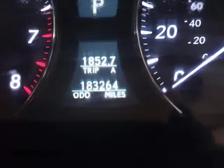 2009 Lexus LS 460 z VIN JTHBL46F195087473, wystawiony jako IAAI lot #42107317 z przebiegiem 183 264 mil mil oraz . Historia ofert i sprzedaży dostępna na DreamBid. Obrazek 16.