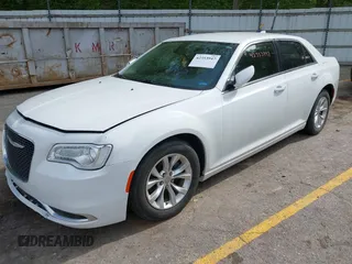 2015 Chrysler 300 Limited z VIN 2C3CCAAG3FH881999, wystawiony jako IAAI lot #42353947 z przebiegiem 72 505 mil mil oraz . Historia ofert i sprzedaży dostępna na DreamBid. Obrazek 2.