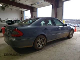 2007 Mercedes-Benz E-Class 3.0L with VIN WDBUF22X37B111788, listed as a Copart auction lot 44535035 with 227,593 mi miles and Salvage Title. Bid and sale history available at carsss.com. Image 3.