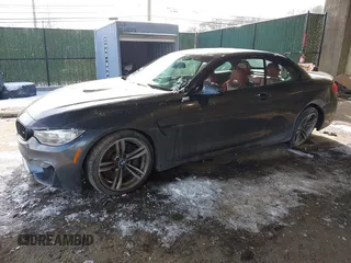 2017 BMW M4 with VIN WBS3U9C55HP970922, listed as a IAAI auction lot 41405271 with 61,953 mi miles. Bid and sale history available at carsss.com. Image 2.
