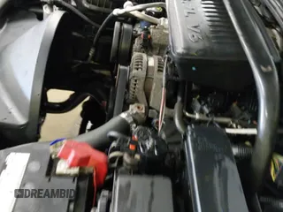 2006 Jeep Grand Cherokee Laredo with VIN 1J4GR48K66C309880, listed as a IAAI auction lot 43047517 with 203,405 mi miles and . Bid and sale history available at DreamBid. Image 19.