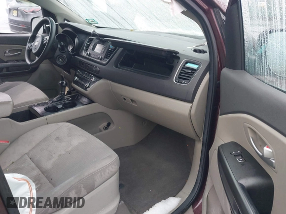 2016 Kia Sedona LX with VIN KNDMB5C17G6144987, listed as a IAAI auction lot 41569757 with 164,539 mi miles. Bid and sale history available at carsss.com. Image 5.