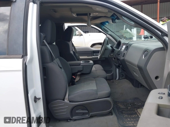 2008 Ford F-150 XL с VIN 1FTPX12V68KC87448, выставлен на аукционе IAAI как лот 42648607 с пробегом 322 426 миль миль и . История ставок и продаж доступна на DreamBid. Изображение 5.