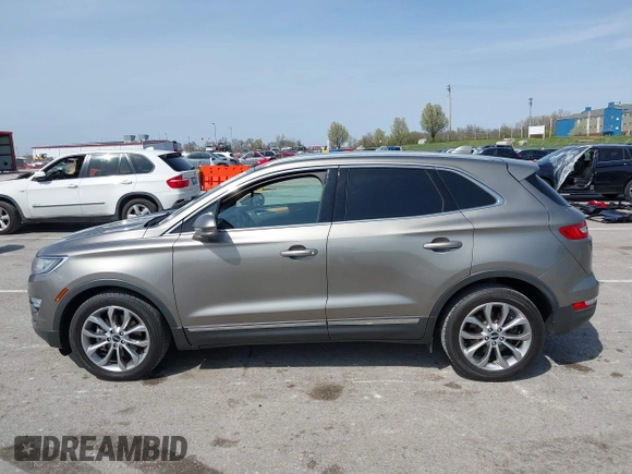 2017 Lincoln MKC Select with VIN 5LMCJ2C9XHUL36333, listed as a IAAI auction lot 41932497 with 111,065 mi miles and . Bid and sale history available at DreamBid. Image 14.