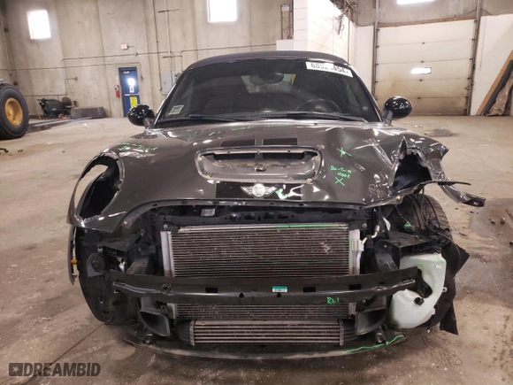 2013 MINI Cooper Roadster S with VIN WMWSY3C57DT593979, listed as a Copart auction lot 68924454 with NaN miles and Salvage Title. Bid and sale history available at carsss.com. Image 5.