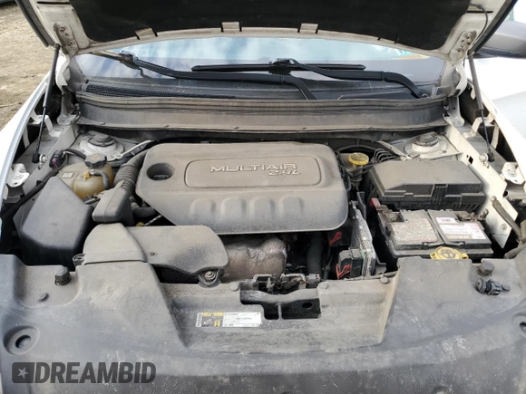 2015 Jeep Cherokee Trailhawk z VIN 1C4PJMBB1FW528766, wystawiony jako Copart lot #46879355 z przebiegiem 248 676 mil mil oraz Szkoda całkowita • Salvage title. Historia ofert i sprzedaży dostępna na DreamBid. Obrazek 12.