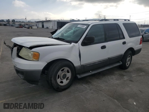 2006 Ford Expedition XLS with VIN 1FMPU13576LA09989, listed as a Copart auction lot 71242804 with 121,032 mi miles and Salvage Title. Bid and sale history available at carsss.com. Image 1.