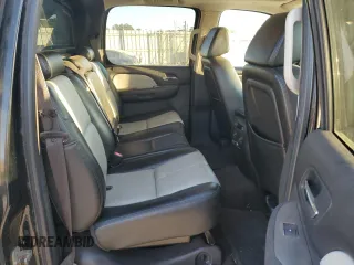 2007 Chevrolet Avalanche LT w/3LT with VIN 3GNEC12097G269630, listed as a Copart auction lot 76925004 with 177,069 mi miles and Salvage Title. Bid and sale history available at carsss.com. Image 10.