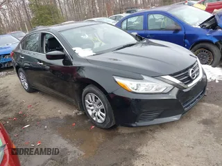 2016 Nissan Altima SR with VIN 1N4AL3AP2GC214902, listed as a IAAI auction lot 41259992 with 168,905 mi miles and . Bid and sale history available at carsss.com. Image 1.