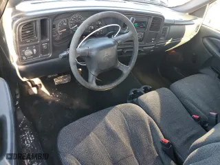 2002 Chevrolet Silverado 1500 LS with VIN 2GCEC19W521323722, listed as a Copart auction lot 42451505 with 290,758 mi miles and Salvage Title. Bid and sale history available at carsss.com. Image 8.