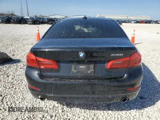2018 BMW 5 Series 530i z VIN WBAJA5C52JWA38947, wystawiony jako Copart lot #48182405 z przebiegiem Nie podano mil oraz Szkoda całkowita • Salvage title. Historia ofert i sprzedaży dostępna na DreamBid. Obrazek 6.