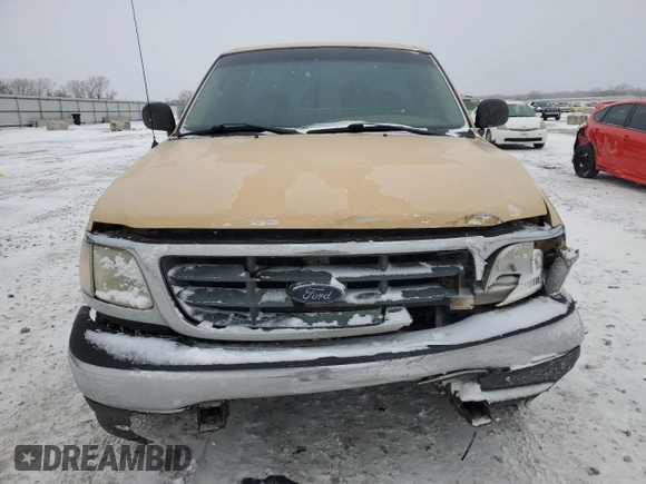 2002 Ford F-150 XL with VIN 1FTRF17202KD31428, listed as a Copart auction lot 45582885 with 218,548 mi miles and Salvage title. Bid and sale history available at DreamBid. Image 5.