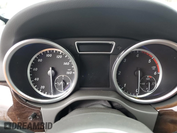 2012 Mercedes-Benz M 350 with VIN 4JGDA2EB7CA088687, listed as a Copart auction lot 48044295 with Not Provided miles and Salvage Title. Bid and sale history available at DreamBid. Image 9.