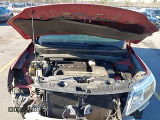 2016 Nissan Pathfinder SV with VIN 5N1AR2MN7GC645633, listed as a IAAI auction lot 41738679 with 229,359 mi miles. Bid and sale history available at carsss.com. Image 10.