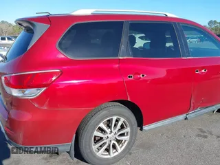 2016 Nissan Pathfinder SV with VIN 5N1AR2MN7GC645633, listed as a IAAI auction lot 41738679 with 229,359 mi miles. Bid and sale history available at carsss.com. Image 19.