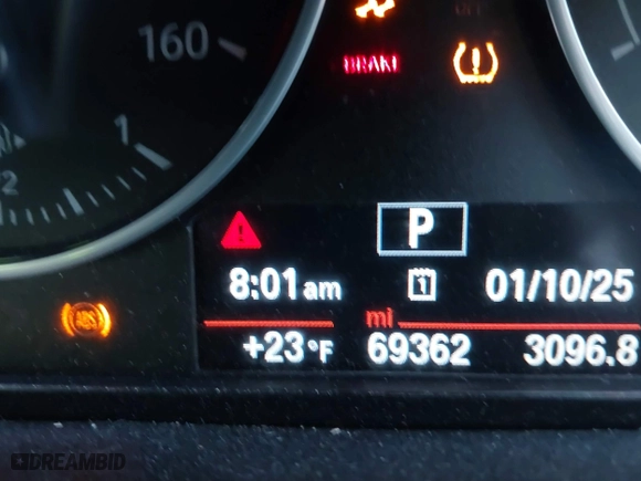 2017 BMW X1 xDrive28i with VIN WBXHT3C33H5F87591, listed as a IAAI auction lot 41256899 with 69,362 mi miles. Bid and sale history available at carsss.com. Image 15.