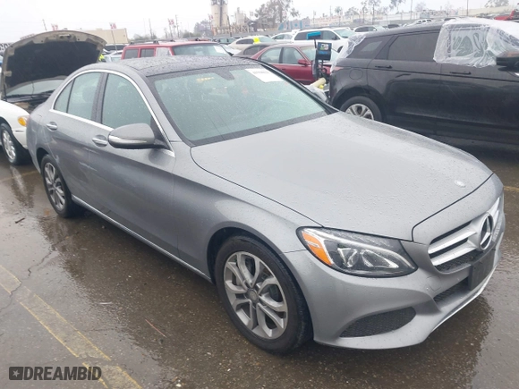 2015 Mercedes-Benz C-Class C 300 with VIN 55SWF4JB8FU057426, listed as a IAAI auction lot 41558621 with 106,655 mi miles. Bid and sale history available at carsss.com. Image 1.