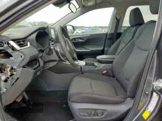 2022 Toyota RAV4 XLE with VIN 2T3W1RFV3NC207789, listed as a Copart auction lot 60106225 with 87,477 mi miles and Salvage title. Bid and sale history available at DreamBid. Image 7.