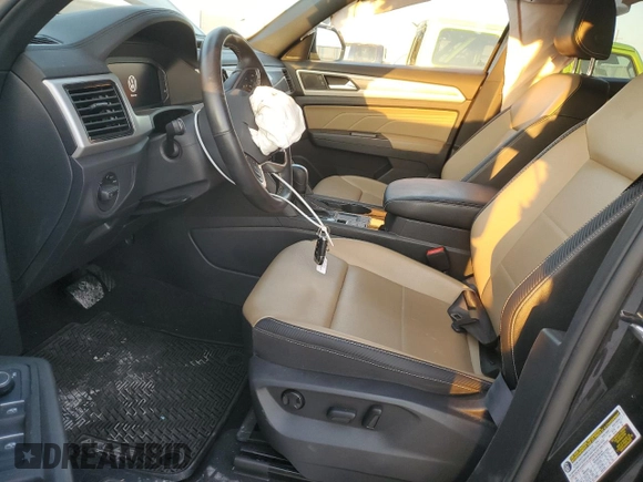 2022 Volkswagen Atlas SE with VIN 1V2JC2CA0NC224224, listed as a Copart auction lot 74612554 with 49,249 mi miles and Salvage title. Bid and sale history available at DreamBid. Image 7.