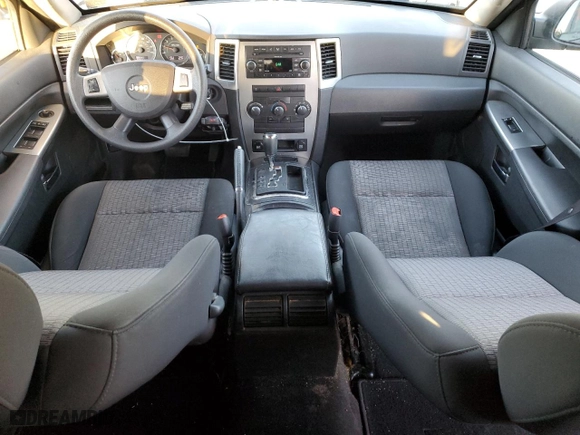 2009 Jeep Grand Cherokee Laredo with VIN 1J8GR48K89C551203, listed as a Copart auction lot 49252125 with 122,071 mi miles and Salvage Title. Bid and sale history available at carsss.com. Image 8.