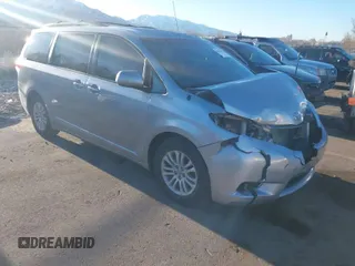 2014 Toyota Sienna XLE with VIN 5TDYK3DC9ES508300, listed as a IAAI auction lot 41867307 with 93,798 mi miles. Bid and sale history available at carsss.com. Image 1.