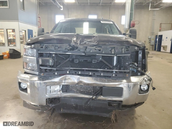 2015 Chevrolet Silverado 2500HD LT with VIN 1GC1KVE82FF117353, listed as a Copart auction lot 45543405 with 238,563 mi miles and Salvage Title. Bid and sale history available at carsss.com. Image 5.