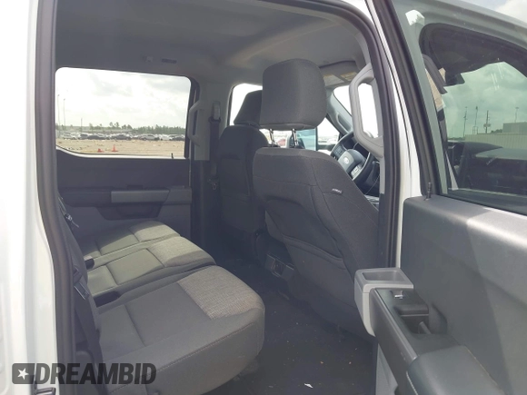 2025 Ford F-250 XL with VIN 1FT7W2BT9SEC54537, listed as a IAAI auction lot 42714592 with 6,334 mi miles and . Bid and sale history available at DreamBid. Image 8.
