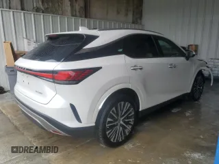 2024 Lexus RX 350 z VIN 2T2BAMBAXRC036523, wystawiony jako Copart lot #52019005 z przebiegiem 15 688 mil mil oraz Szkoda całkowita • Salvage title. Historia ofert i sprzedaży dostępna na DreamBid. Obrazek 3.