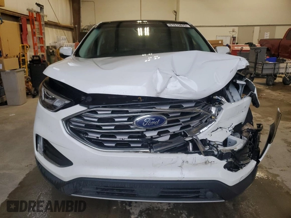 2020 Ford Edge SEL with VIN 2FMPK4J92LBA64715, listed as a Copart auction lot 61615675 with 101,135 mi miles and Salvage title. Bid and sale history available at DreamBid. Image 5.