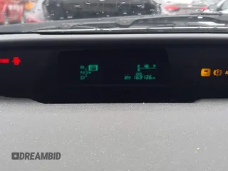 2007 Toyota Prius z VIN JTDKB20U077602951, wystawiony jako IAAI lot #42384098 z przebiegiem 169 136 mil mil oraz . Historia ofert i sprzedaży dostępna na DreamBid. Obrazek 7.