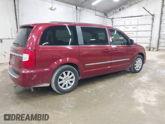 2014 Chrysler Town & Country Touring z VIN 2C4RC1BG9ER438673, wystawiony jako IAAI lot #42360666 z przebiegiem 172 023 mil mil oraz . Historia ofert i sprzedaży dostępna na DreamBid. Obrazek 4.