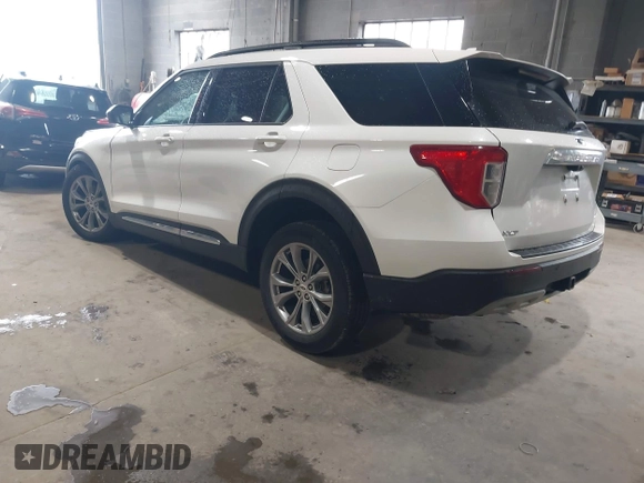 2023 Ford Explorer XLT с VIN 1FMSK8DH8PGC42744, выставлен на аукционе IAAI как лот 42436176 с пробегом 11 840 миль миль и . История ставок и продаж доступна на DreamBid. Изображение 3.