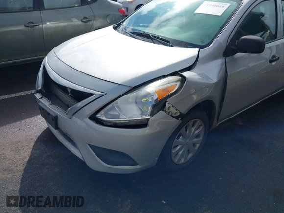 2015 Nissan Versa SV with VIN 3N1CN7AP9FL952593, listed as a IAAI auction lot 41940068 with 149,201 mi miles. Bid and sale history available at carsss.com. Image 6.