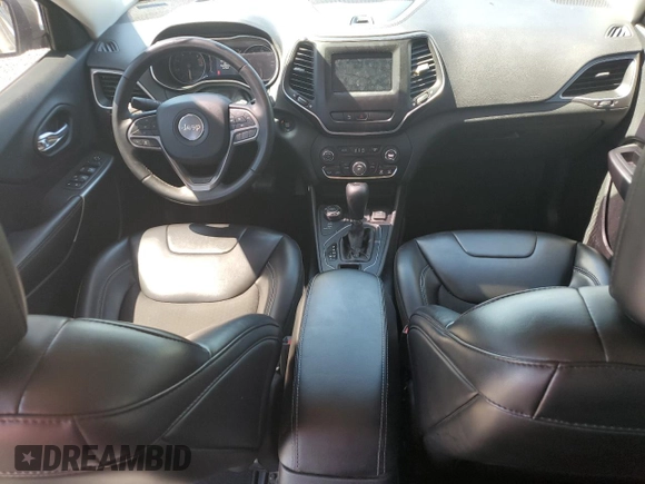 2019 Jeep Cherokee Latitude Plus z VIN 1C4PJMLB0KD112955, wystawiony jako Copart lot #58196135 z przebiegiem 85 856 mil mil oraz Szkoda całkowita • Salvage title. Historia ofert i sprzedaży dostępna na DreamBid. Obrazek 8.