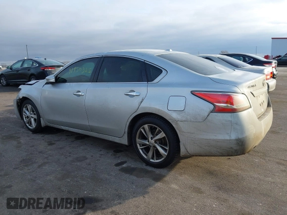 2015 Nissan Altima SL with VIN 1N4AL3AP3FN378243, listed as a IAAI auction lot 41450325 with 183,202 mi miles and . Bid and sale history available at carsss.com. Image 3.