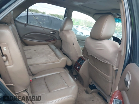 2005 Acura MDX Touring с VIN 2HNYD18965H501505, выставлен на аукционе IAAI как лот 42204297 с пробегом Не указан миль и . История ставок и продаж доступна на DreamBid. Изображение 8.
