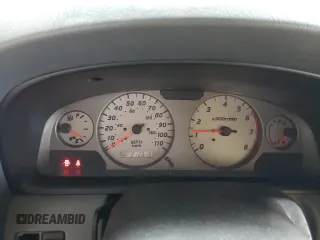 2001 Nissan Frontier SE z VIN 1N6ED27T91C326124, wystawiony jako Copart lot #50929905 z przebiegiem 212 615 mil mil oraz Szkoda całkowita • Salvage title. Historia ofert i sprzedaży dostępna na DreamBid. Obrazek 9.