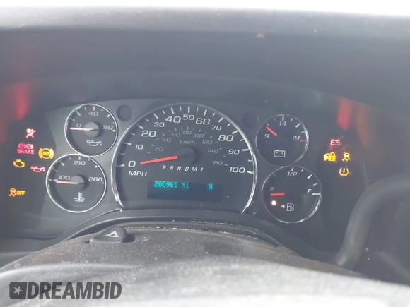 2012 Chevrolet Express Cargo with VIN 1GCWGFFA8C1108597, listed as a IAAI auction lot 42323808 with 200,965 mi miles and . Bid and sale history available at DreamBid. Image 7.