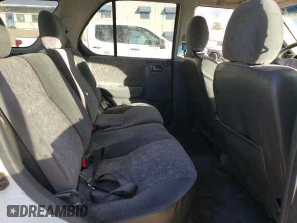 2002 Isuzu Rodeo S with VIN 4S2CK58W324314240, listed as a Copart auction lot 43694015 with 132,212 mi miles and Salvage title. Bid and sale history available at DreamBid. Image 12.