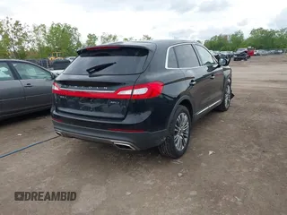 2017 Lincoln MKX Reserve with VIN 2LMPJ8LR8HBL51883, listed as a IAAI auction lot 42243012 with 84,544 mi miles and . Bid and sale history available at DreamBid. Image 4.