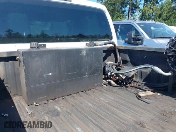 2011 Ford F-350 Platinum with VIN 1FT7W3B60BEC07963, listed as a IAAI auction lot 41839112 with 211,495 mi miles and . Bid and sale history available at DreamBid. Image 15.