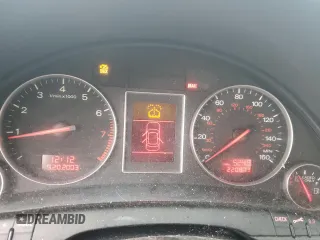 2004 Audi A4 3.0L с VIN WAULT68E54A165949, выставлен на аукционе Copart как лот 52155185 с пробегом 220 873 миль миль и Списание • Salvage title. История ставок и продаж доступна на DreamBid. Изображение 9.