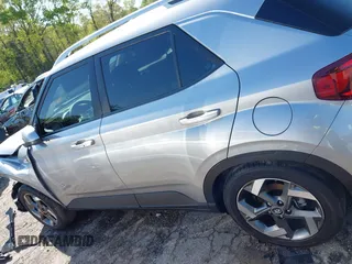2024 Hyundai Venue SEL with VIN KMHRC8A30RU317543, listed as a IAAI auction lot 41978170 with 10,372 mi miles and . Bid and sale history available at DreamBid. Image 14.