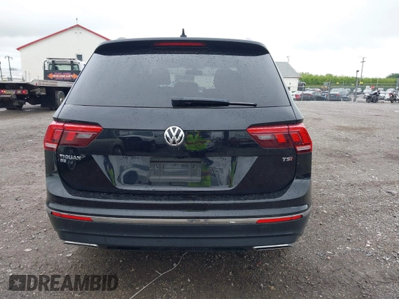 2018 Volkswagen Tiguan SEL with VIN 3VV3B7AXXJM090706, listed as a IAAI auction lot 42216046 with 147,249 mi miles and . Bid and sale history available at DreamBid. Image 16.